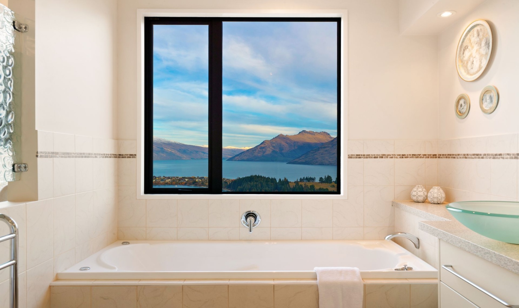 Edinburgh Heights - Relaxaway Holiday Homes Edinburgh Heights - Relaxaway Holiday Homes